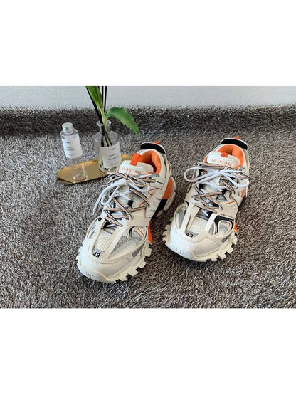 Luxury Balenciaga Trending 2025 Track Shoes White Week 43 280