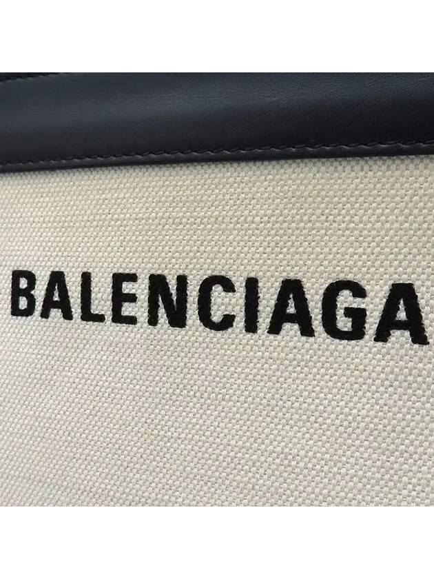 Luxury Balenciaga Trending 2025 339937 Crossbody Bag