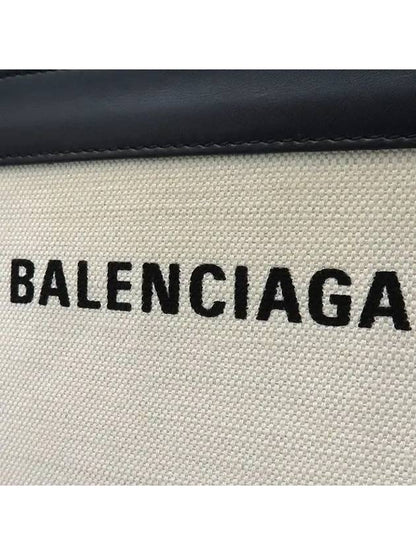 Luxury Balenciaga Trending 2025 339937 Crossbody Bag