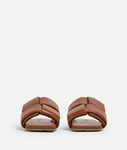Luxury Bottega Veneta Patch Flat Mule