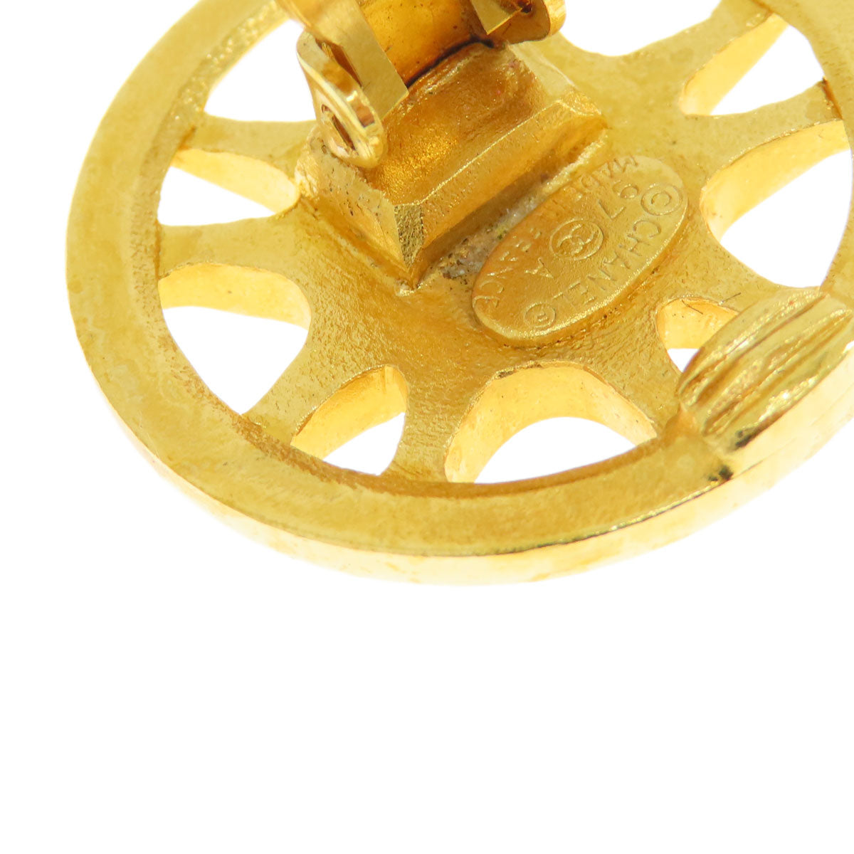 CHANEL Earring metallic gold COCO Mark