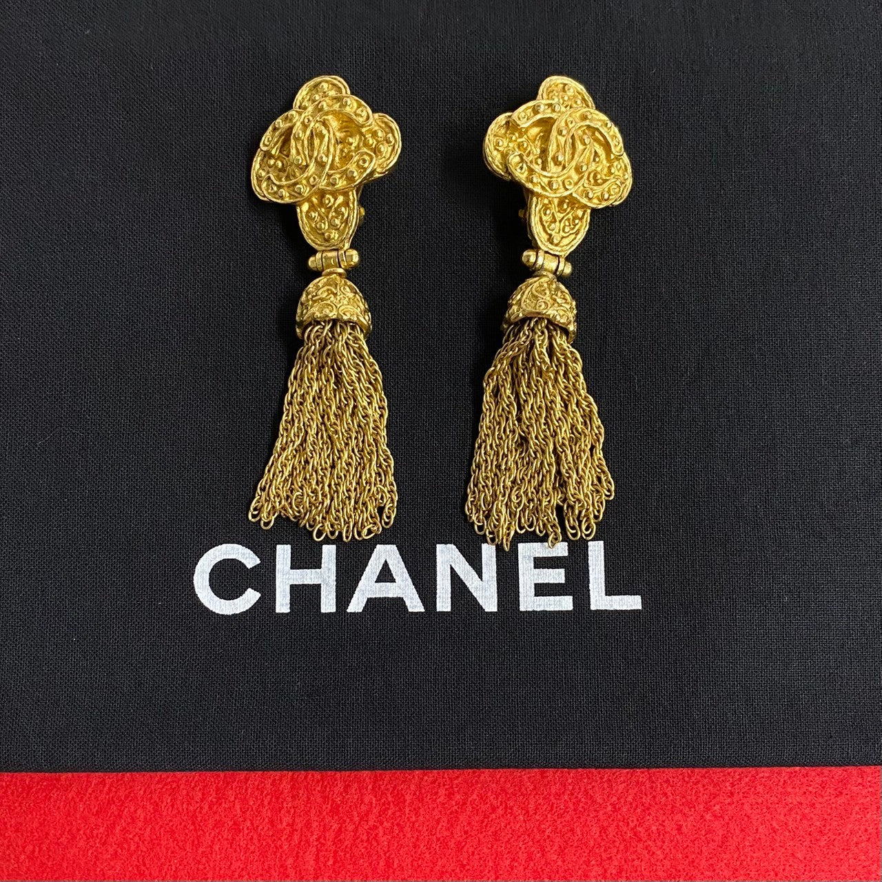 CHANEL Earring Gold Plated gold