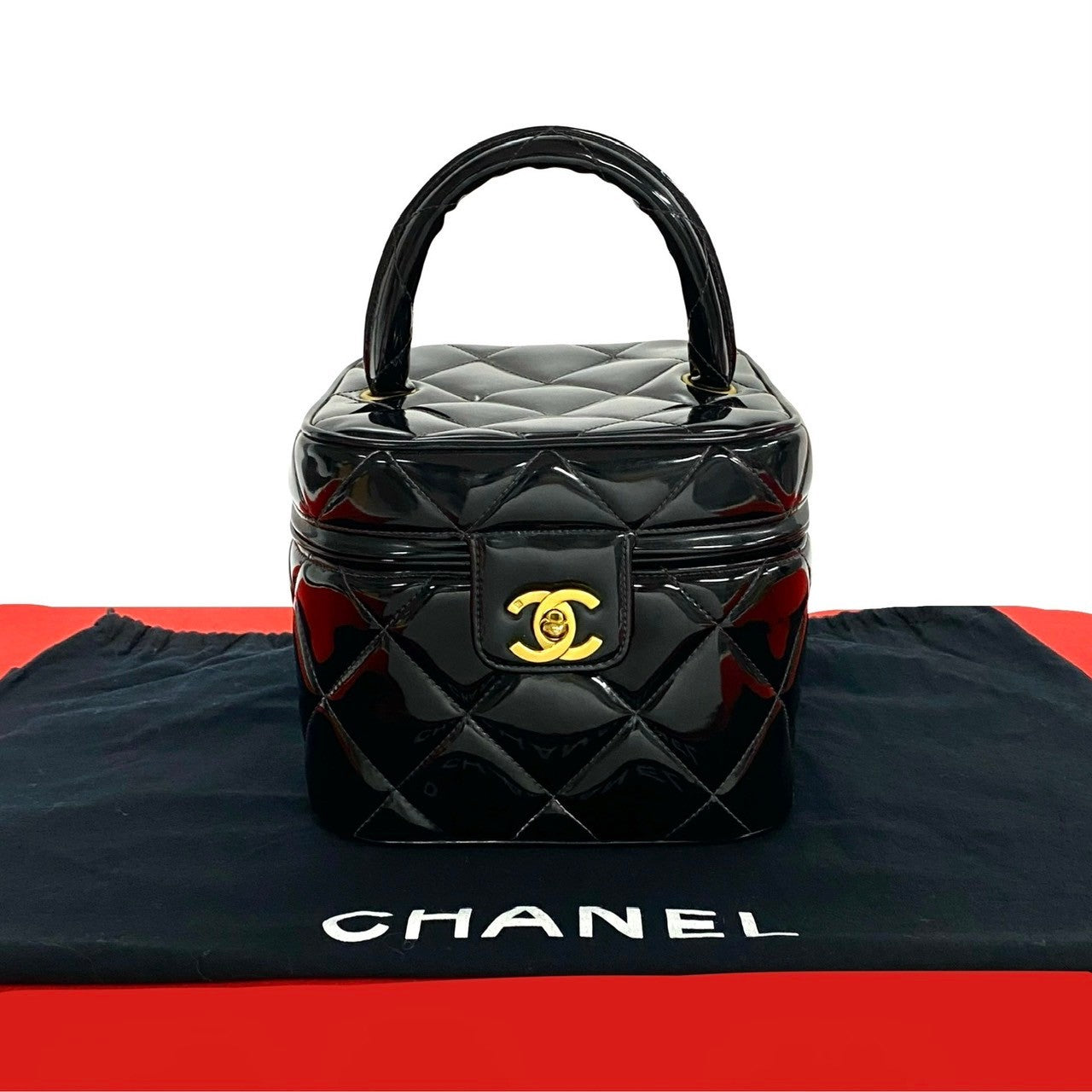 CHANEL Handbag Patent leather black Matrasse Heart Mirror Vanity