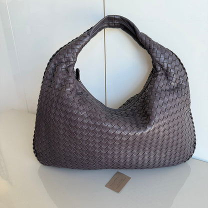 Bottega Veneta Veneta Intrecciato Hobo Bag Large Dark Chocolate Brown Lambskin leather 47cm