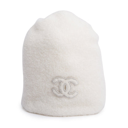 Chanel White Cashmere CC Logo Beanie