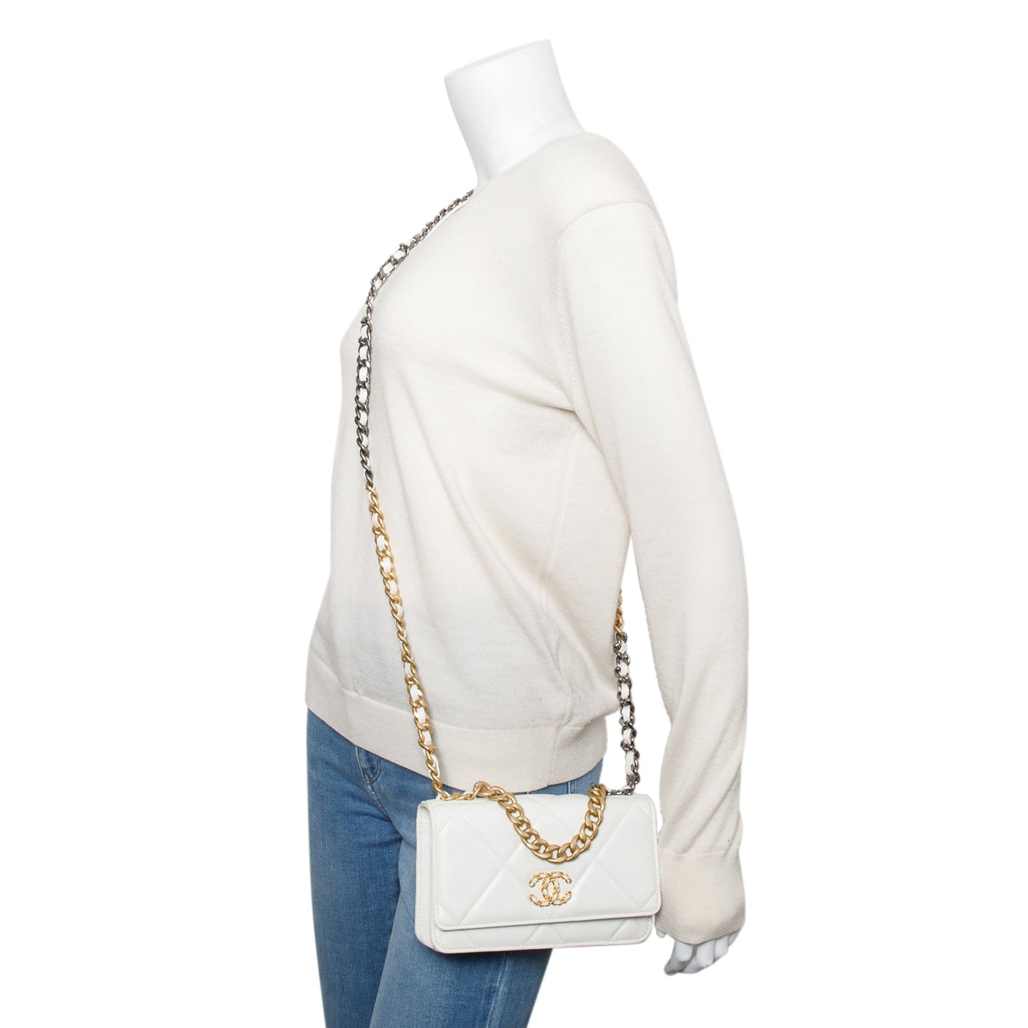 Chanel 2020 White Lambskin Leather 19 Wallet On Chain