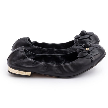 Chanel Black Leather Interlocking CC Logo Camellia Ballet Flats, Size 37.5