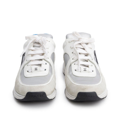 Chanel White/Black Calfskin Suede Silver Patent Leather Interlocking CC Logo Sneakers, Size 39