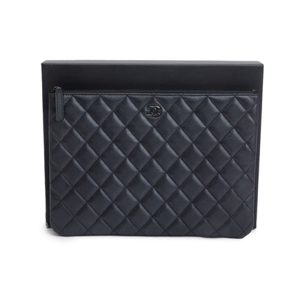 Chanel Black Quilted Lambskin Leather Medium O-Case Clutch