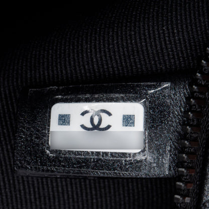 Chanel Black Quilted Lambskin Leather Medium O-Case Clutch