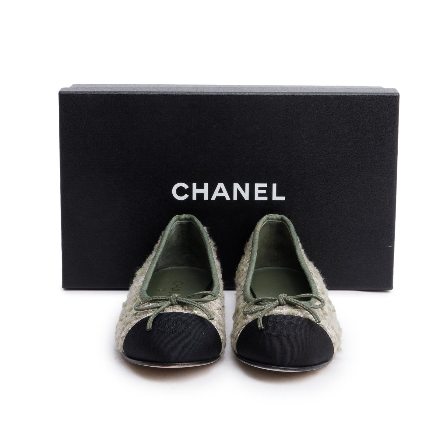 Chanel Black Satin Green Multicolor Tweed Interlocking CC Logo Bow Flats, Size 37
