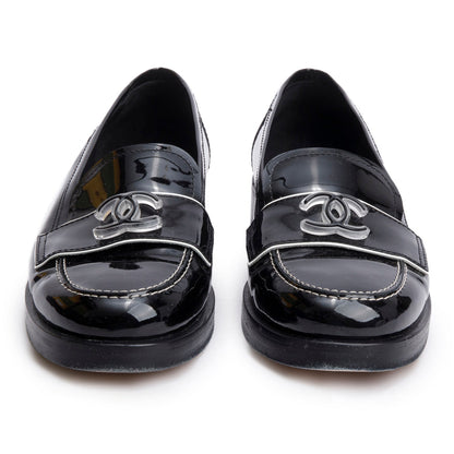 Chanel Black Patent Leather CC Logo Loafer, Size 40