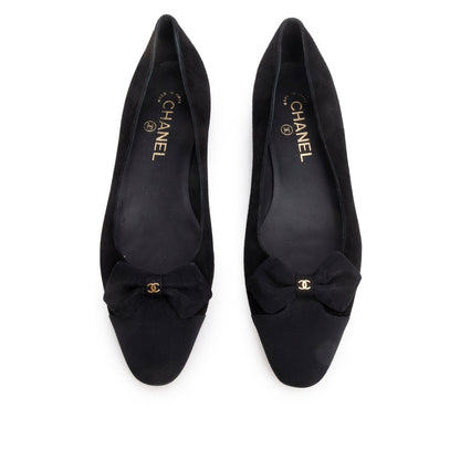 Chanel Black Suede/Grosgrain Interlocking CC Bow Flats, Size 40