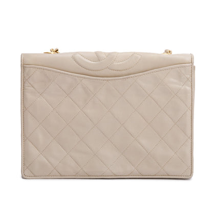 Chanel Vintage Cream Quilted Lambskin CC Matelasse Chain Shoulder Bag