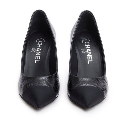Chanel Black Goatskin Grosgrain Cap Toe Faux Pearl CC Pumps, Size 36