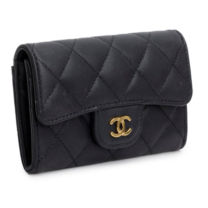 Chanel Black Lambskin Quilted Flap Card Holder