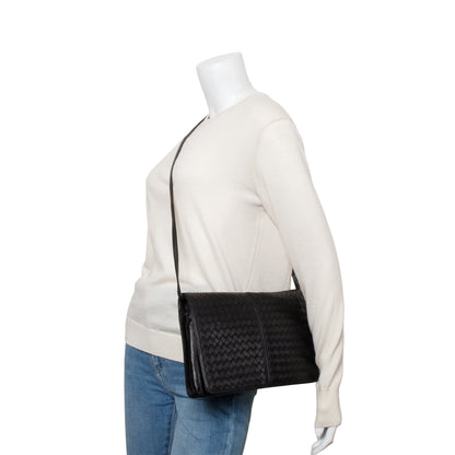 Bottega Veneta Vintage Black Intrecciato Leather Clutch