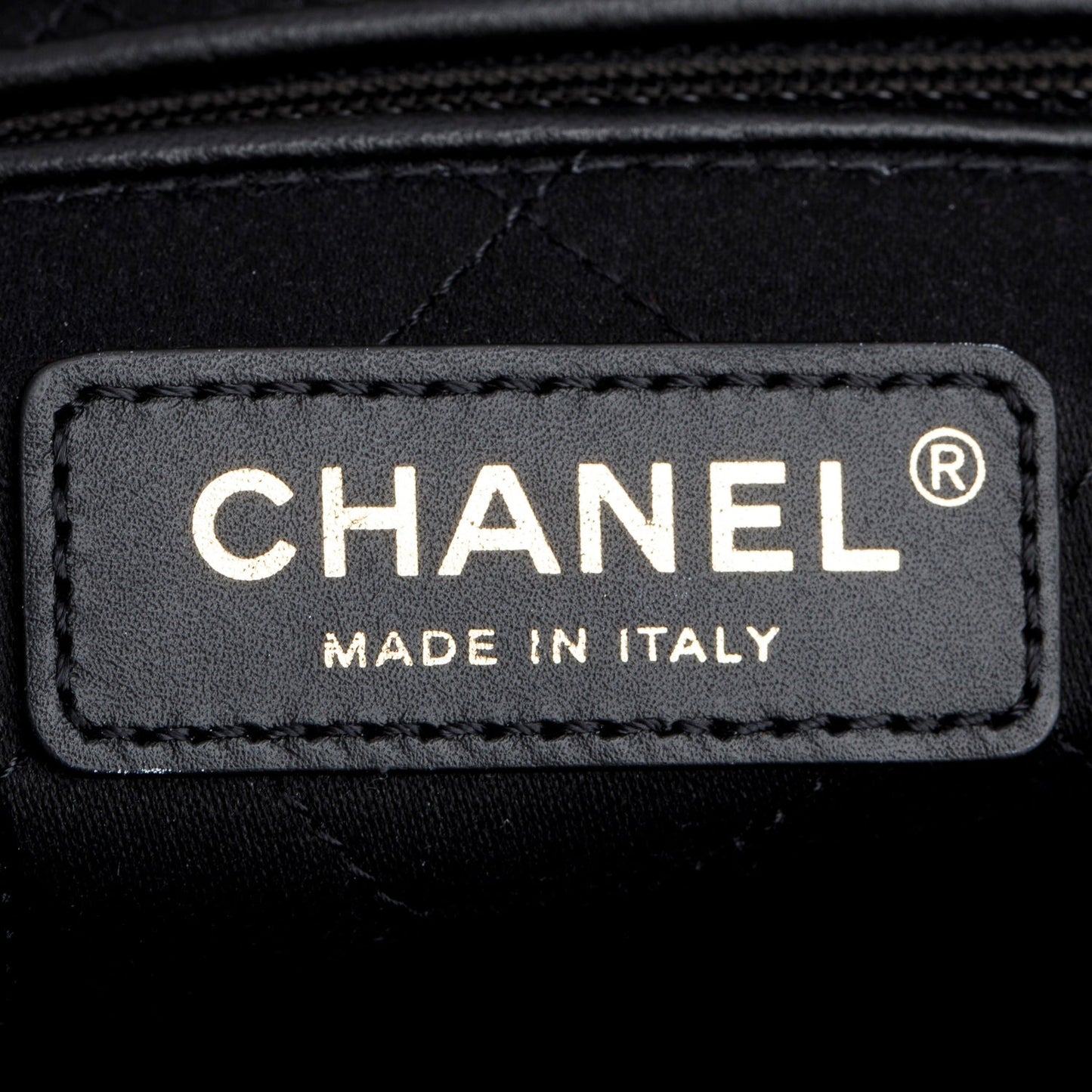 Chanel Black Shiny Calfskin Quilted Small 22 Hobo