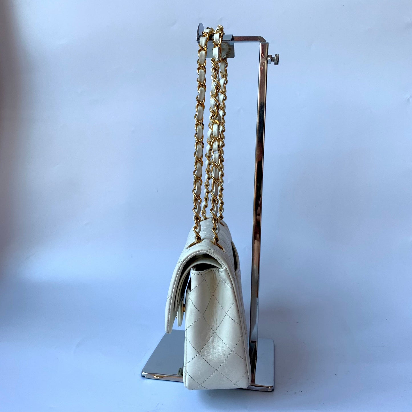 Chanel Classic Flap Vintage 1995 White Lambskin Leather with 24k Gold Hardware