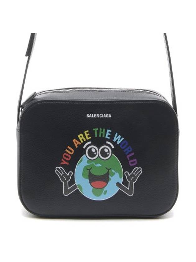 Luxury Balenciaga Trending 2025 Everyday Camera Cross Bag Black