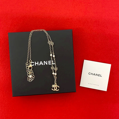 CHANEL Necklace Gold Plated gold