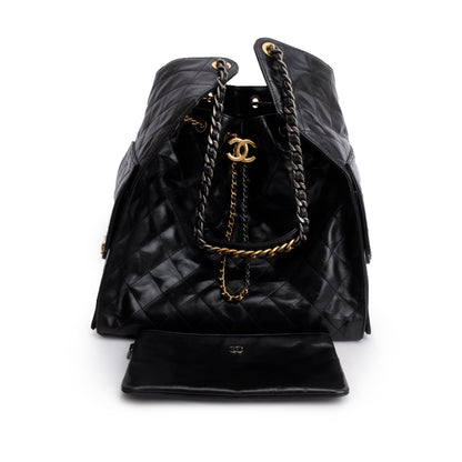 Chanel Black Grained Lambskin Medium 25 Handbag
