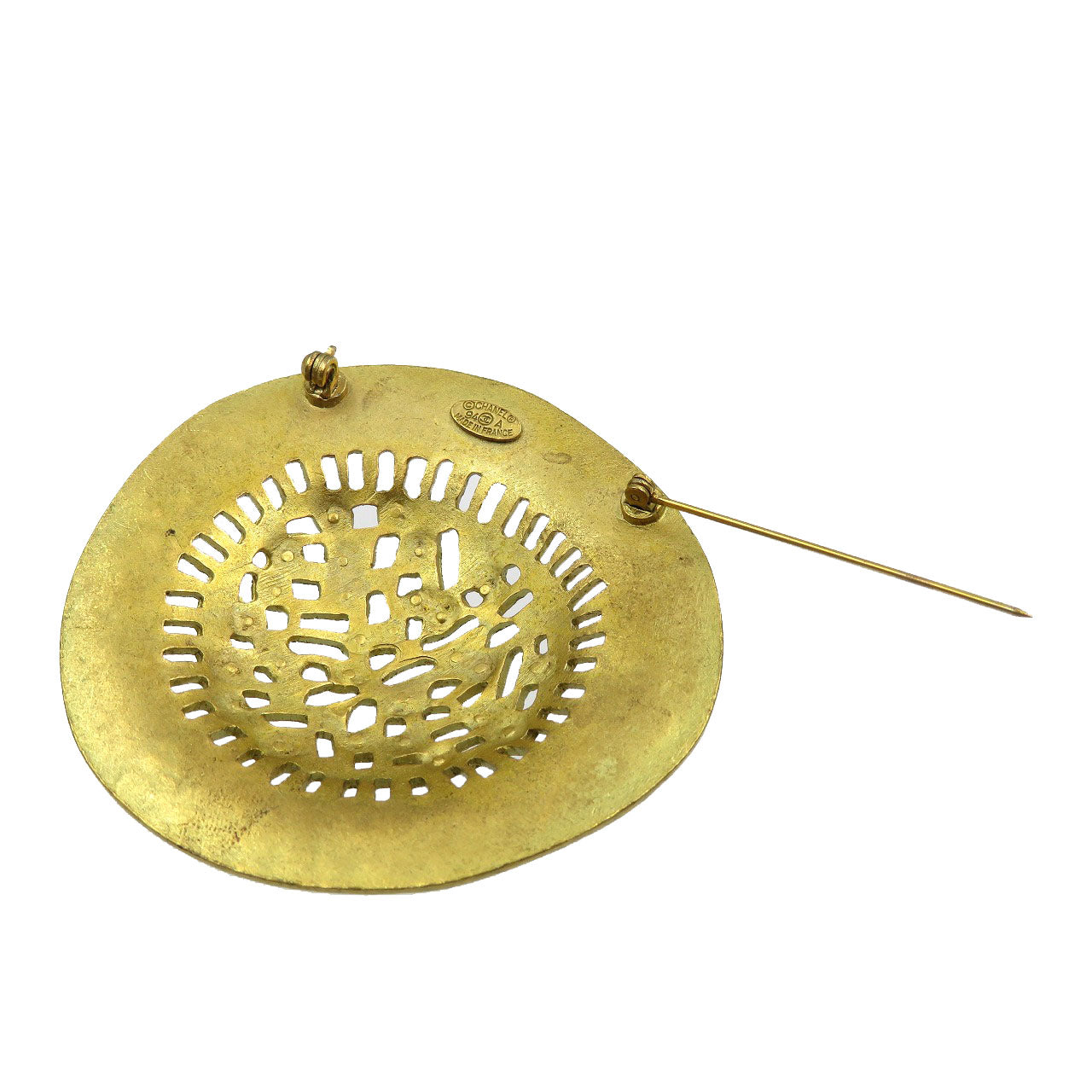 CHANEL Brooch metal gold Women