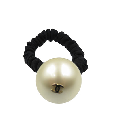 CHANEL Other accessories Fake pearl black F18v Women