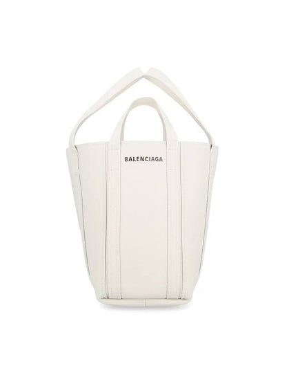 Luxury Balenciaga Trending 2025 Calfskin Everyday Tote Bag White