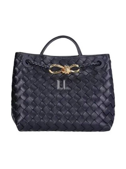 Luxury Bottega Veneta Andiamo Small Tote Bag Black