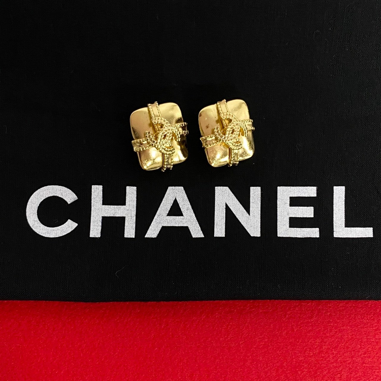 CHANEL Earring Gold Plated gold COCO Mark Women
