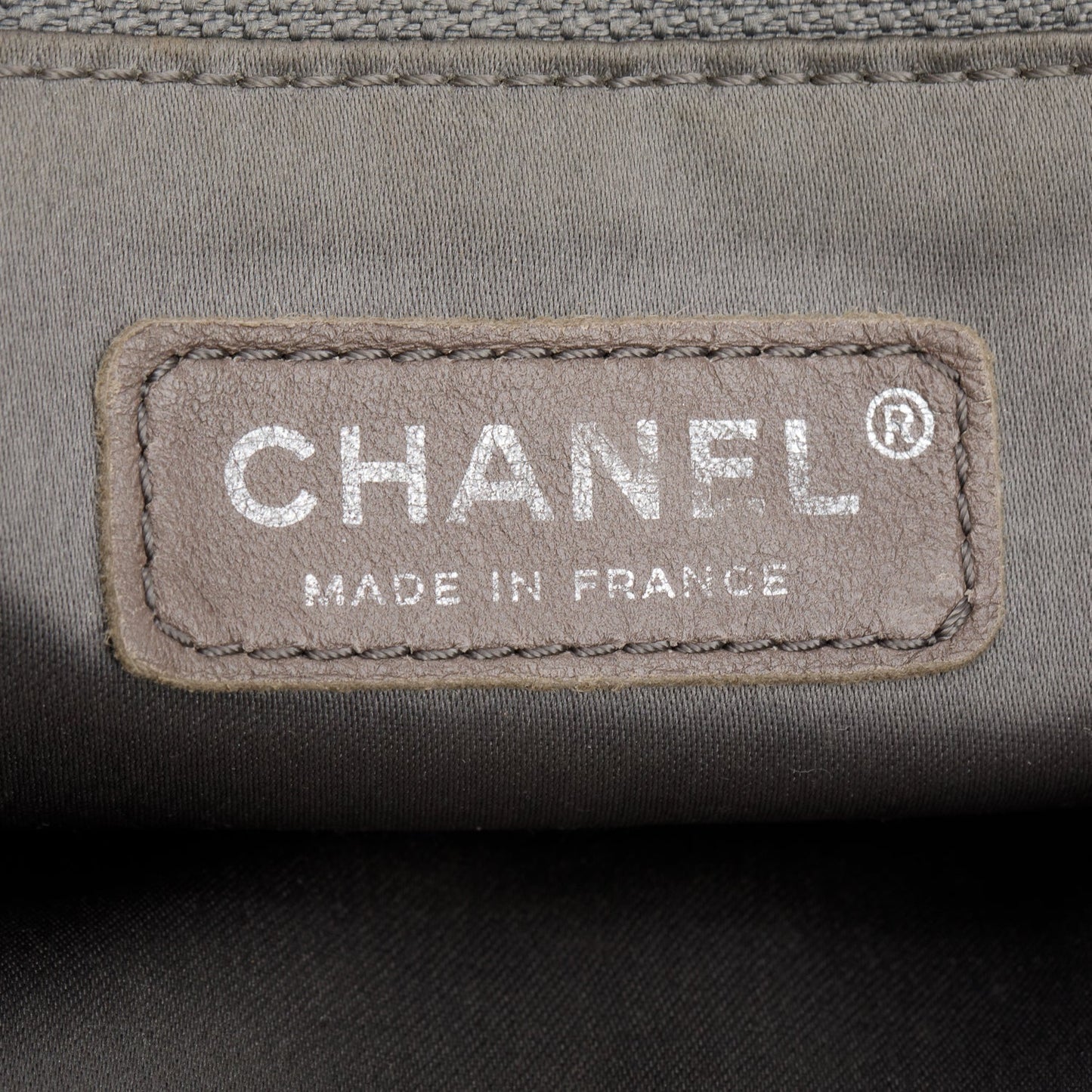 Chanel Black Caviar Leather Pocket in the City Flap Bag