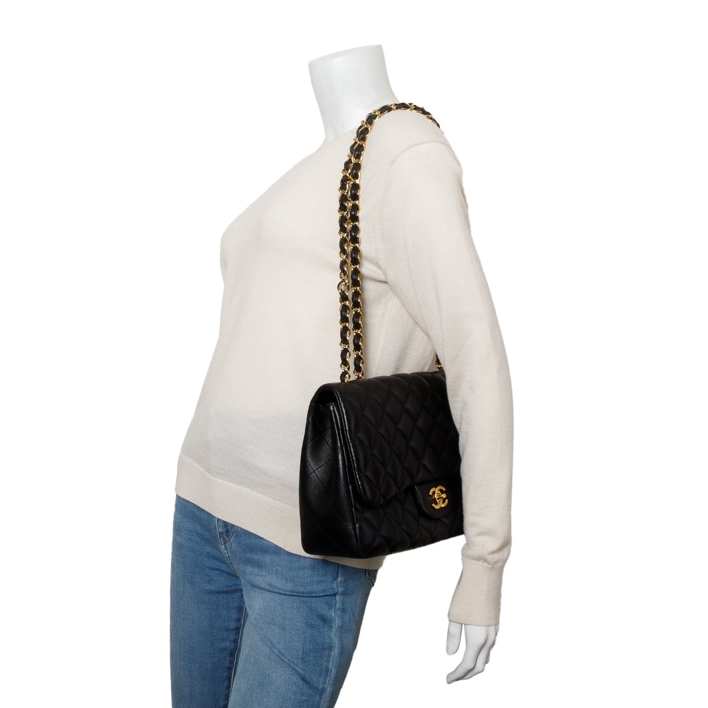 Chanel Black Lambskin Quilted Classic Jumbo Single Flap