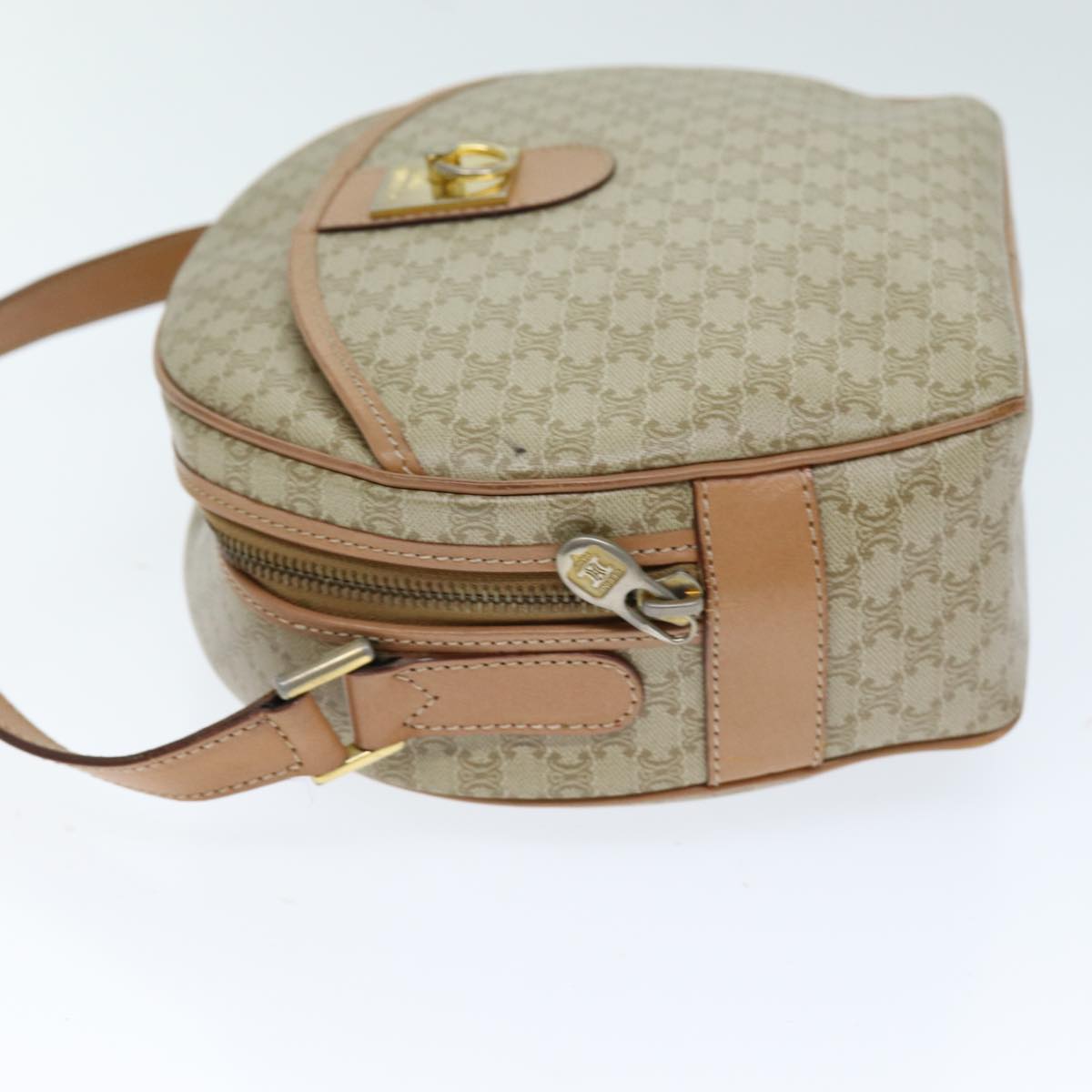 Luxury CELINE Macadam Canvas Shoulder Bag Beige  73944