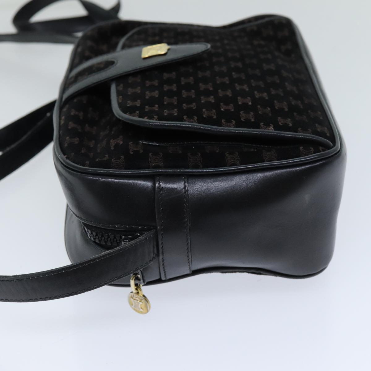 Luxury CELINE Macadam Canvas Shoulder Bag Black  76081