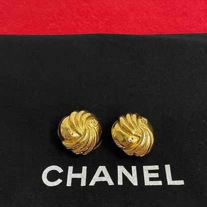CHANEL Earring Gold Plated gold COCO Mark motif Women