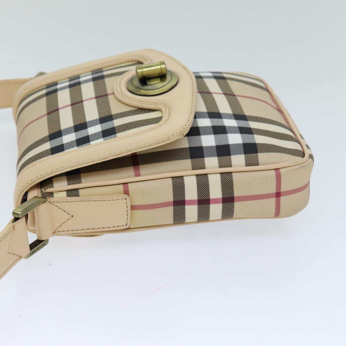 Luxury Burberry Shoulder Bag PVC Leather Beige Red Auth 77768