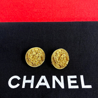 CHANEL Earring Gold Plated gold COCO Mark Women