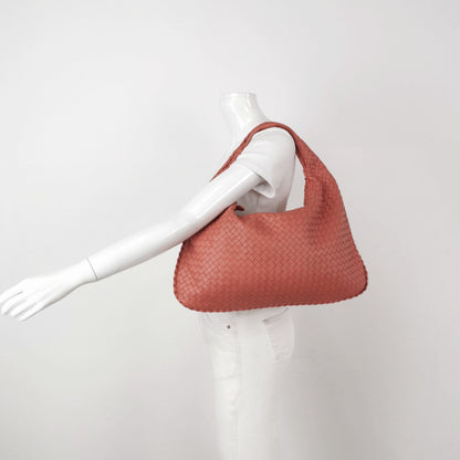 Bottega Veneta Veneta Hobo Medium Coral Intrecciato Leather Bag 47cm