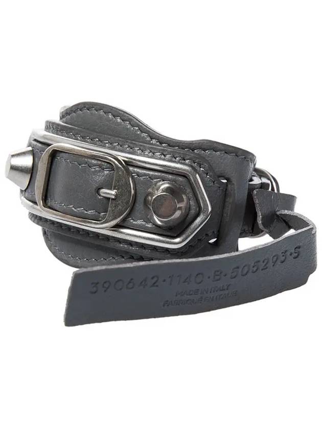 Luxury Balenciaga Trending 2025 Giant Silver Buckle Bracelet Grey