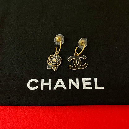 CHANEL Pierce Gold Plated gold Camelia