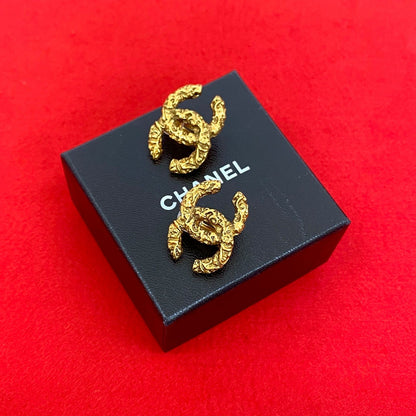 CHANEL Earring Gold Plated gold