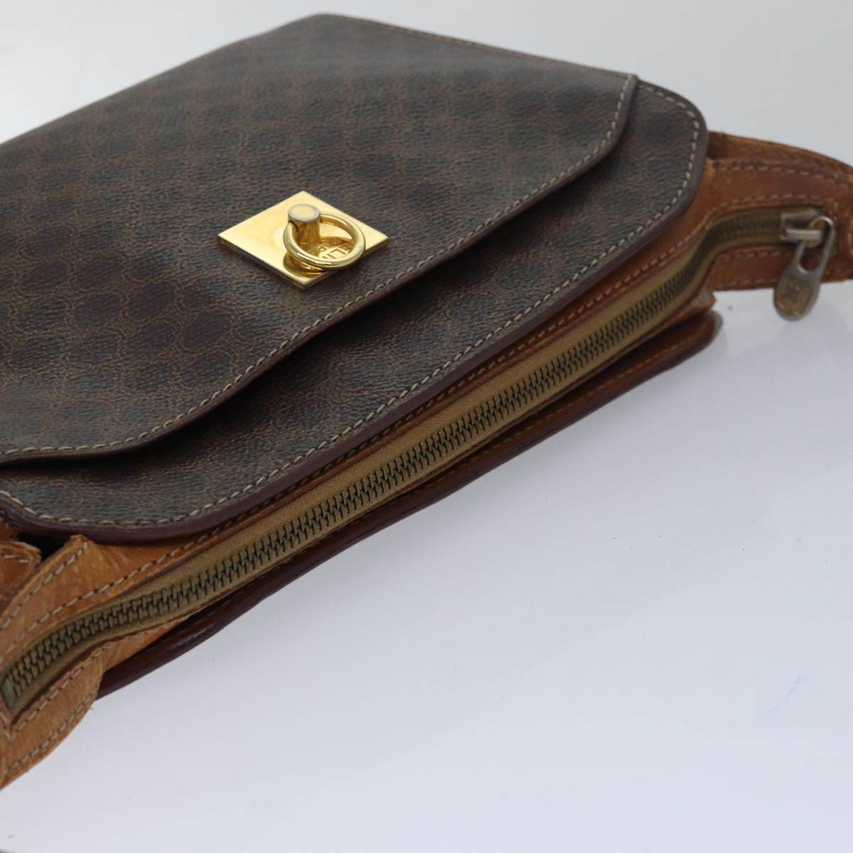 Luxury CELINE Macadam Canvas Shoulder Bag Brown  80063