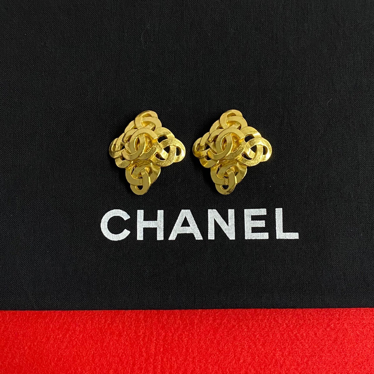 CHANEL Earring Gold Plated gold