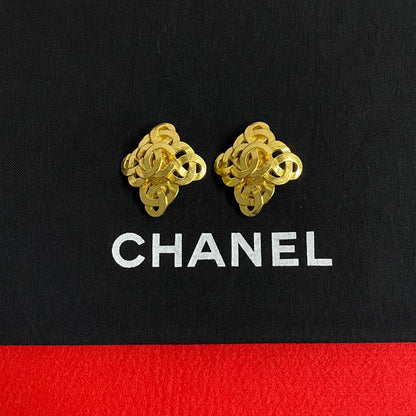 CHANEL Earring Gold Plated gold