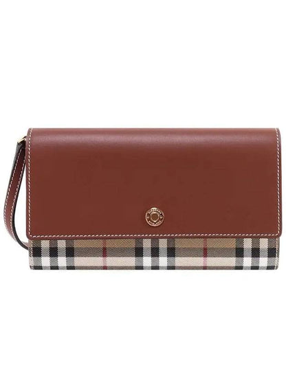 Luxury Burberry Vintage Check Leather Long Wallet Brown