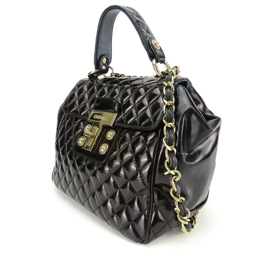 CHANEL Handbag enamel black