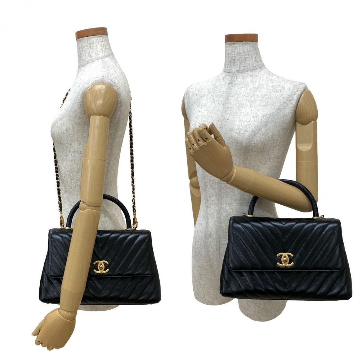 CHANEL Shoulder Bag leather black