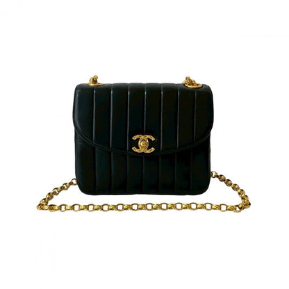 CHANEL Shoulder Bag lambskin black