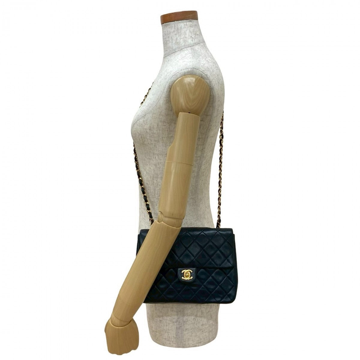 CHANEL Shoulder Bag lambskin Navy Matrasse